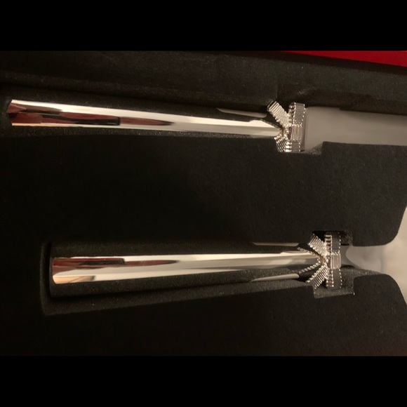 Kate Spade wedding cake cutting set - Picture 3 of 5